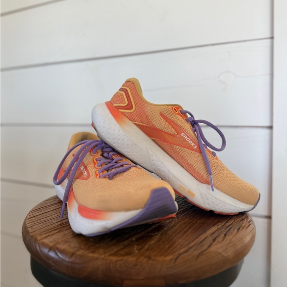 Brooks Shoes - Brooks Vibrant Orange and Purple Sneakers